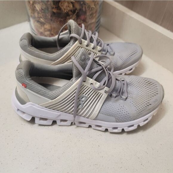 On Cloudswift Women's Glacier White - Size 8.5 - Picture 2 of 10